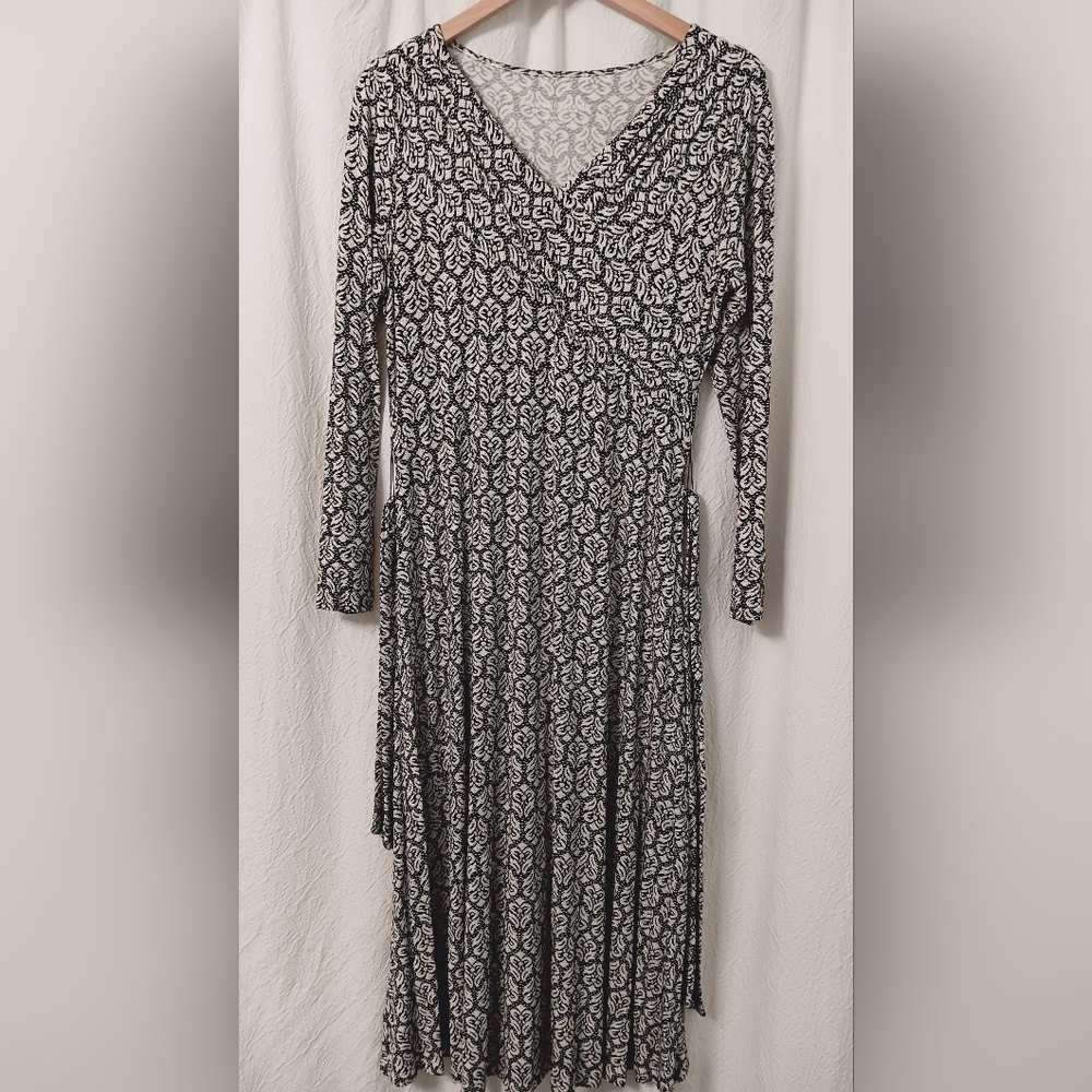 Soft Surroundings Black White Faux Wrap Front Jersey Knit Maxi Dress Size SP